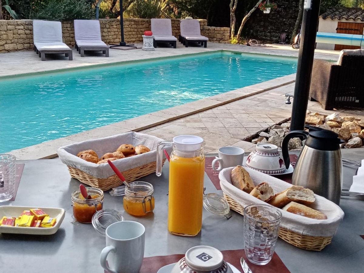 L'Atelier Bed & Breakfast Saint-Maximin  Eksteriør bilde